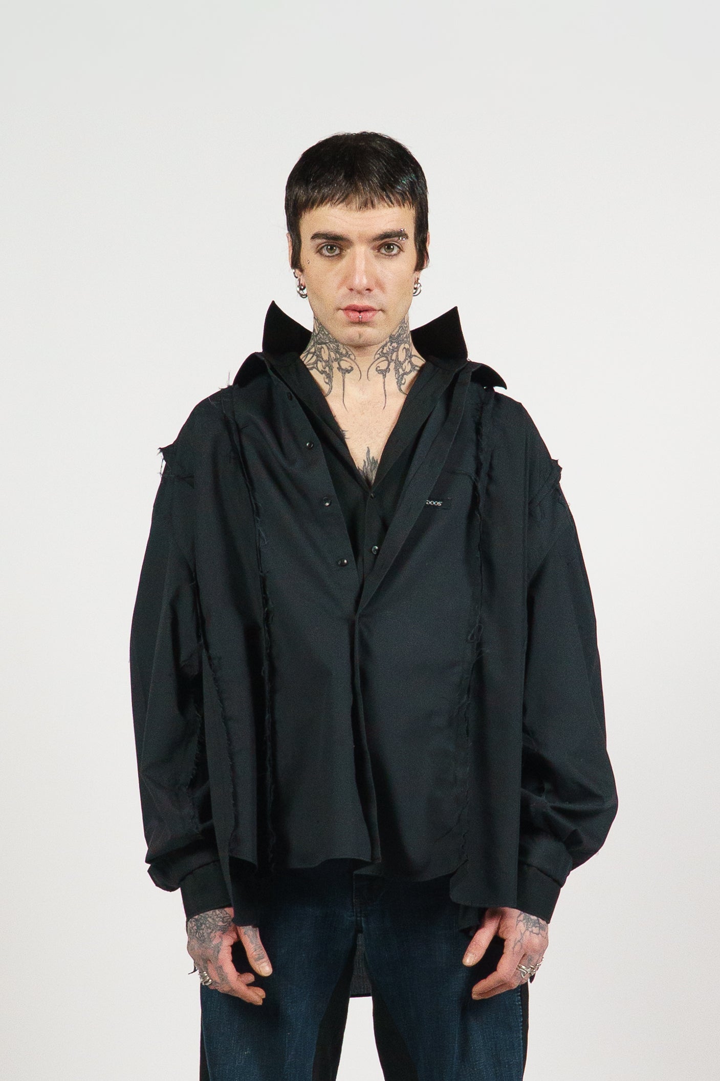 ELEGANCE ° REUSE WEAR