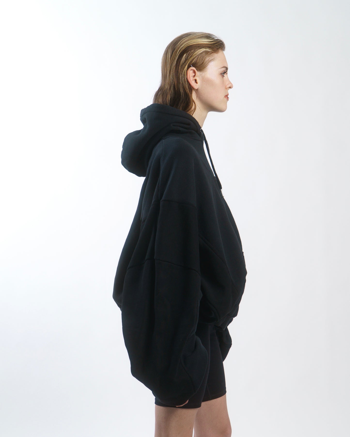 ORBIT VOLUME HOODY 2 ° REUSE