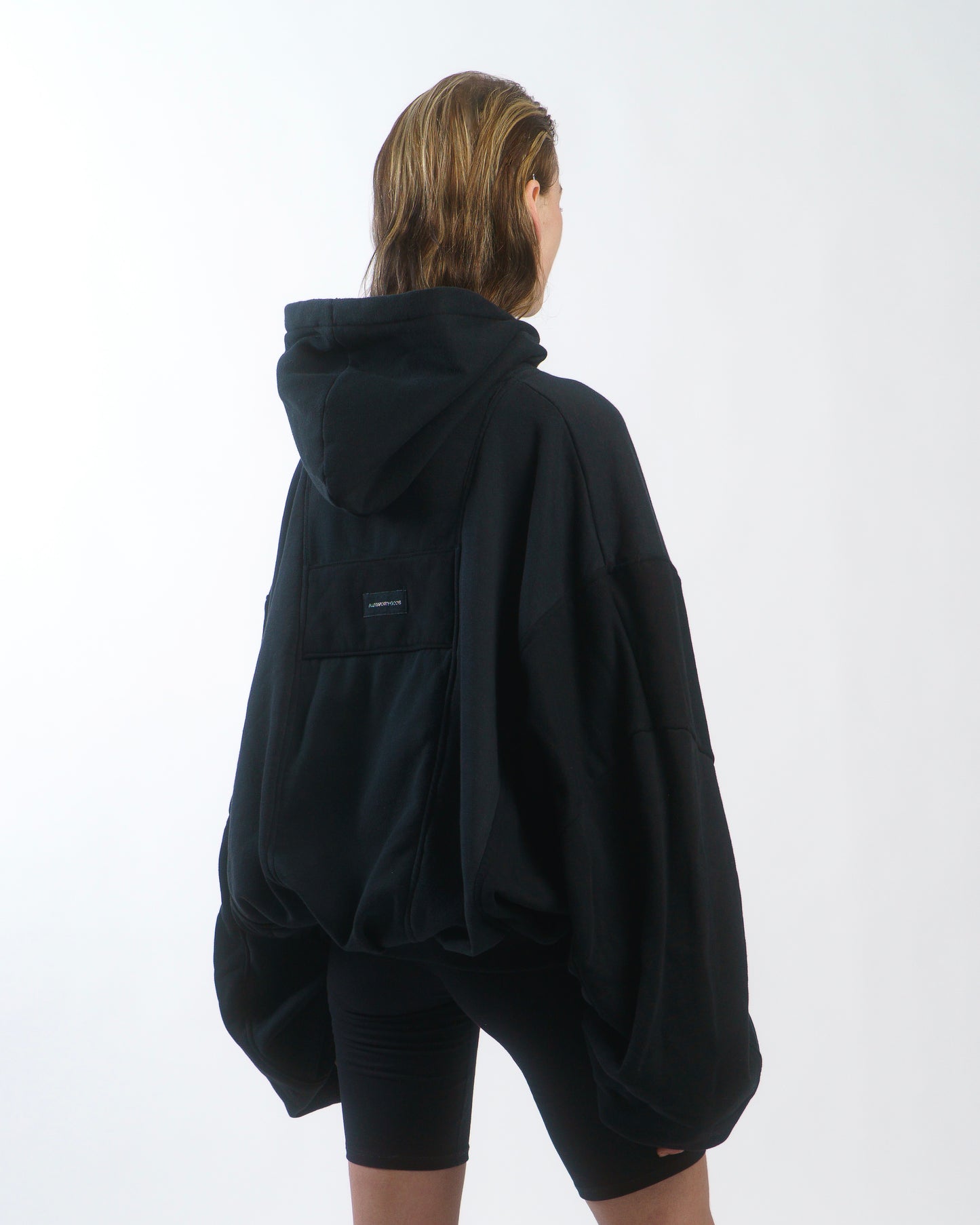 ORBIT VOLUME HOODY 2 ° REUSE